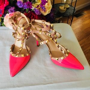 BCBG Generation patten leather pink heels size 37